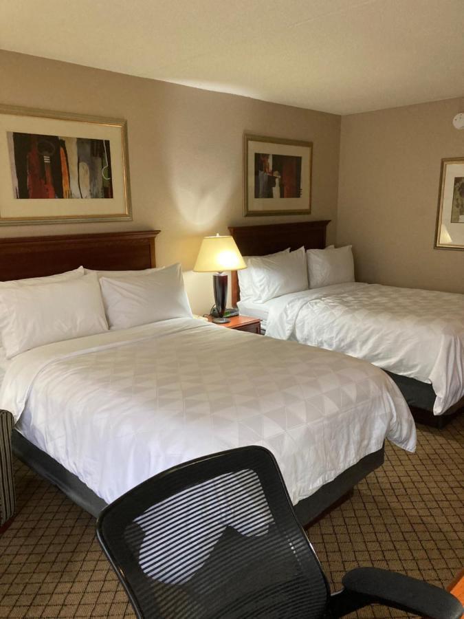 Holiday Inn Cincinnati-Eastgate By Ihg Exterior photo