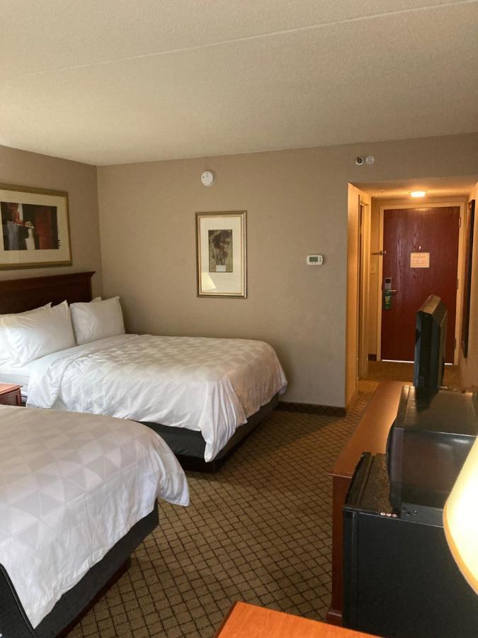 Holiday Inn Cincinnati-Eastgate By Ihg Exterior photo